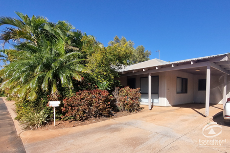 8/2 Buchanan Cct, Baynton, WA 6714