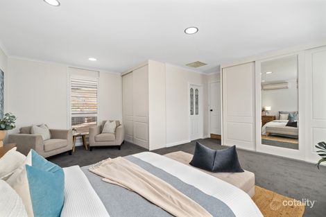 Property photo of 2 Alpine Road Happy Valley SA 5159