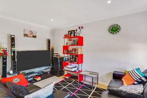 Property photo of 12 Treeleaf Avenue Point Cook VIC 3030