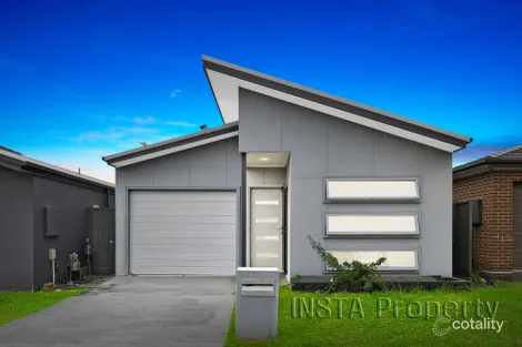 Property photo of 107 Village Circuit Gregory Hills NSW 2557