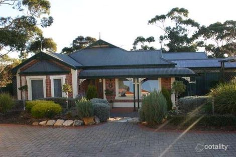 5 The Crest, Chandlers Hill, SA 5159