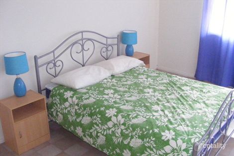 6 Oak St, Woodgate, QLD 4660