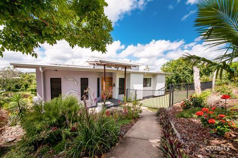 36 Upper Wakefield St, Woombye, QLD 4559