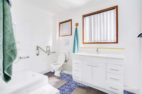 Property photo of 4 Underwood Road Forster NSW 2428