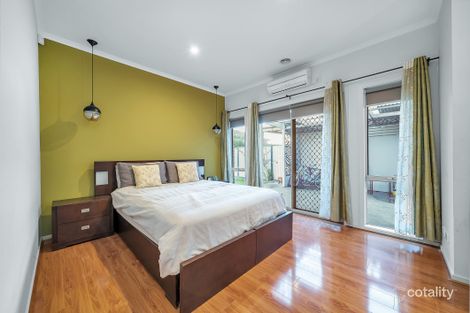 Property photo of 33 Katrina Drive Burnside Heights VIC 3023