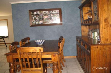 Property photo of 8 Hedgestone Place Blakeview SA 5114