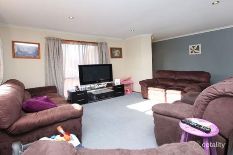 Property photo of 16 Carpenter Close Calwell ACT 2905