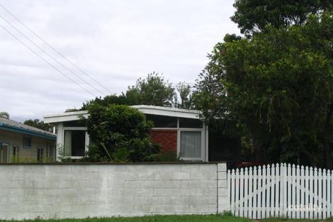 Property photo of 20 Brown Street Redhead NSW 2290