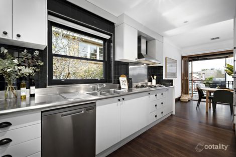 Property photo of 3/38 Pine Avenue Elwood VIC 3184