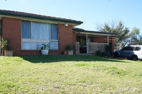 Property photo of 3 Landy Close Edensor Park NSW 2176