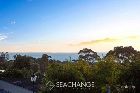 Property photo of 17 Mulsanne Way Mornington VIC 3931