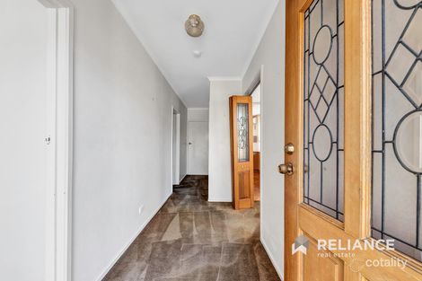 Property photo of 31 Tyrone Street Werribee VIC 3030