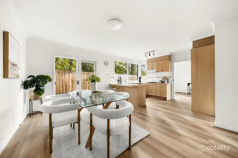 Property photo of 439A Station Street Box Hill VIC 3128
