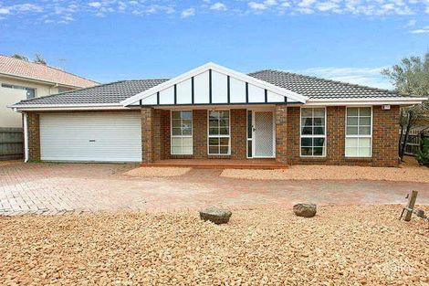 22 Thomas Brunton Pde, Roxburgh Park, VIC 3064