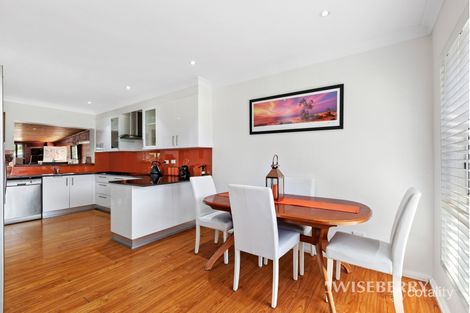 Property photo of 15 Hillcrest Avenue Tacoma NSW 2259