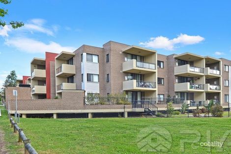 Property photo of 32/47-53 Lydbrook Street Westmead NSW 2145
