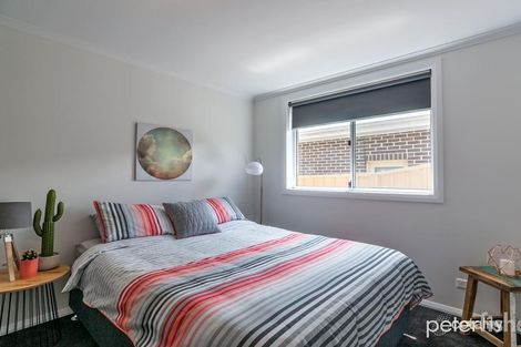 Property photo of 77 Botanic Way Orange NSW 2800