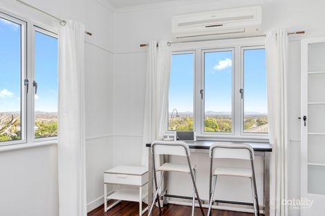 Property photo of 16 Bowen Terrace The Range QLD 4700