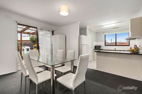 Property photo of 12 Twofold Close Dingley Village VIC 3172