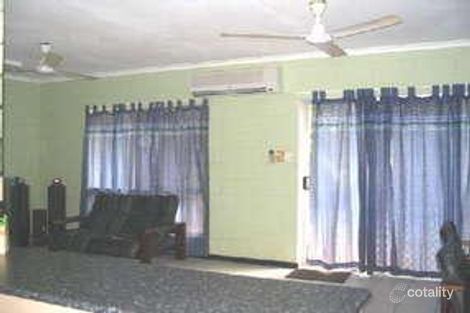 Property photo of 8 Broadarrow Circuit Woodroffe NT 0830