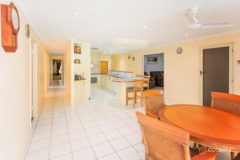 Property photo of 2 Toorak Street Glenella QLD 4740