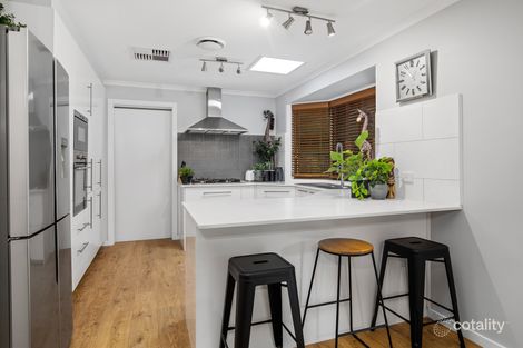 Property photo of 4 Carson Crescent Hoppers Crossing VIC 3029