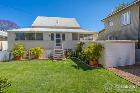 Property photo of 225 Rainbow Street Sandgate QLD 4017