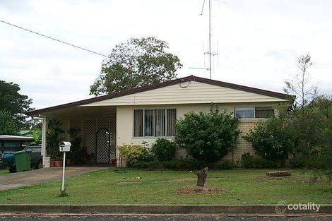 8 Teresa St, Southside, QLD 4570