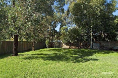 Property photo of 25 Summerhill Park Drive Mooroolbark VIC 3138
