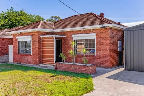 5a Fourth Ave, Seaton, SA 5023