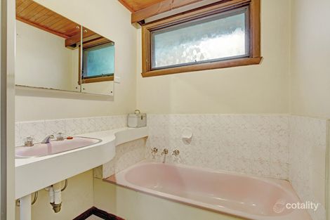 Property photo of 53 The Boulevard Montrose VIC 3765