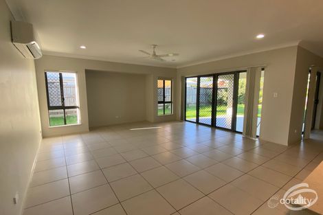 Property photo of 25 Como Close Kewarra Beach QLD 4879