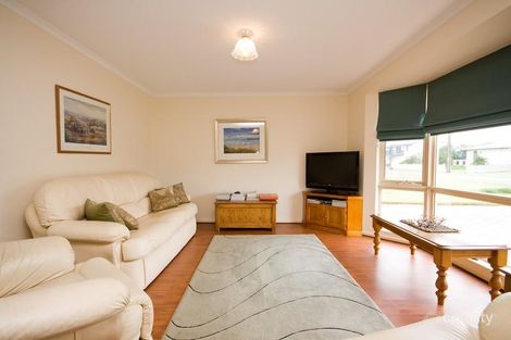 Property photo of 145 Newell Avenue Middleton SA 5213