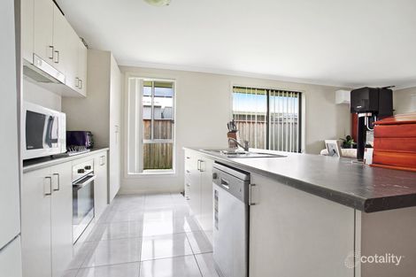 Property photo of 11 Midfield Close Rutherford NSW 2320