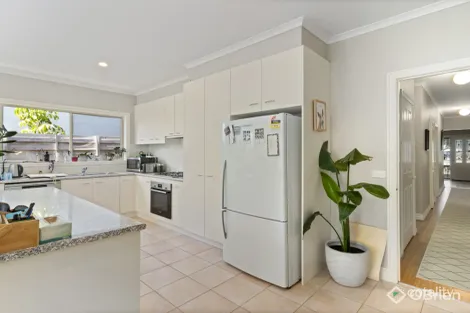 Property photo of 19B First Avenue Aspendale VIC 3195