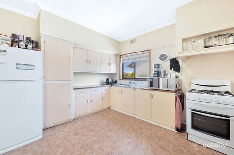 Property photo of 6 Silverwood Grove Wangaratta VIC 3677