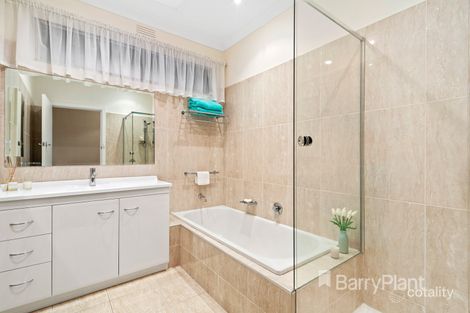 Property photo of 64 Hodgson Street Templestowe Lower VIC 3107