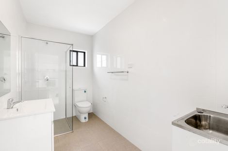 33 Gregorace Pl, Bonnyrigg, NSW 2177