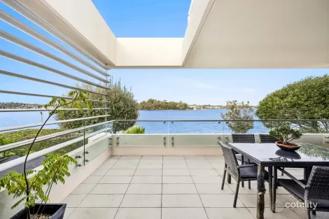 Property photo of 4/2 Strathroy Close Cabarita NSW 2137