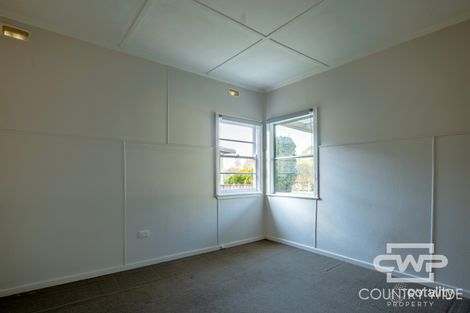 Property photo of 34 West Avenue Glen Innes NSW 2370