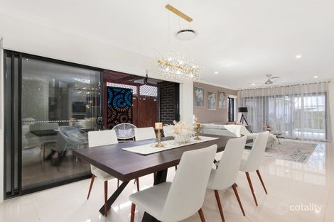 Property photo of 11 Vale Avenue Arundel QLD 4214