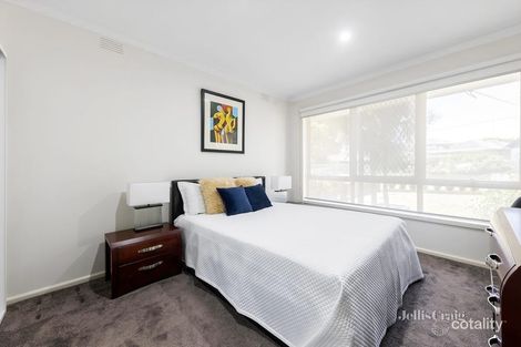 Property photo of 32 Oregon Drive Donvale VIC 3111