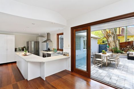 Property photo of 42 Bonnefin Road Hunters Hill NSW 2110