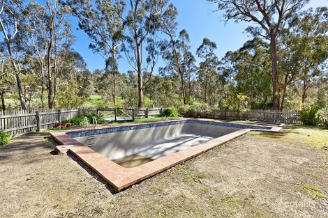 Property photo of 65 Gumtree Road Research VIC 3095