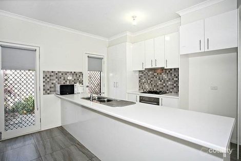 Property photo of 74 Cornwall Road Sunshine VIC 3020