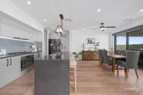 Property photo of 28 Elvin Circuit Millfield NSW 2325