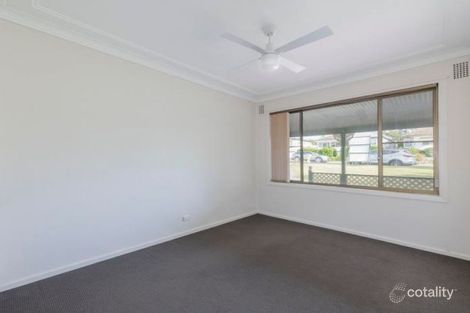 Property photo of 11 Vista Parade Kotara NSW 2289