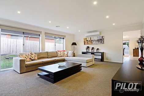 Property photo of 10 Kiandra Street Mornington VIC 3931