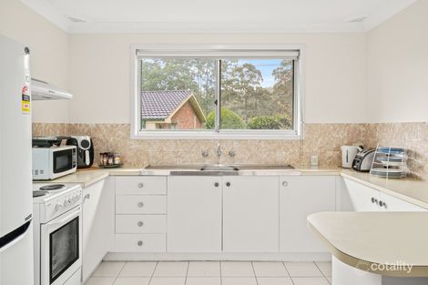 Property photo of 12/4 Kalawarra Road Wyoming NSW 2250