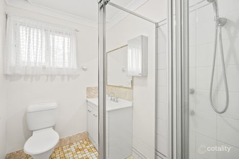 Property photo of 12/4 Kalawarra Road Wyoming NSW 2250